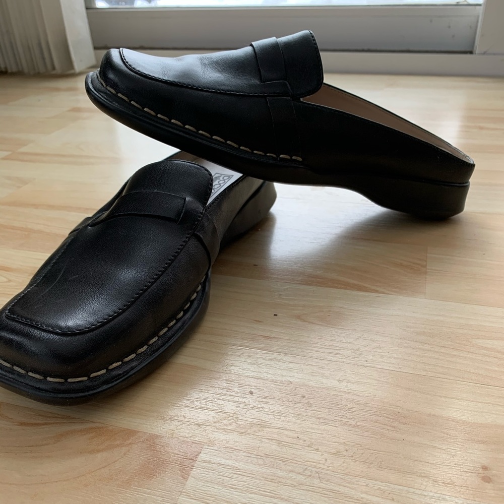 Dockers women Dk Medford K leather mule 7.5M